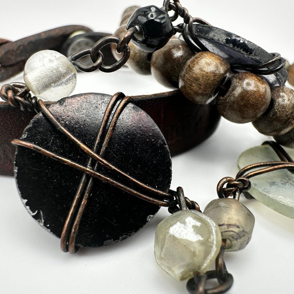 Vintage 80s Boho Layer Leather & Wood Bead Bracelets Wire-Wrapped Charms Jewelry - Picture 5 of 13